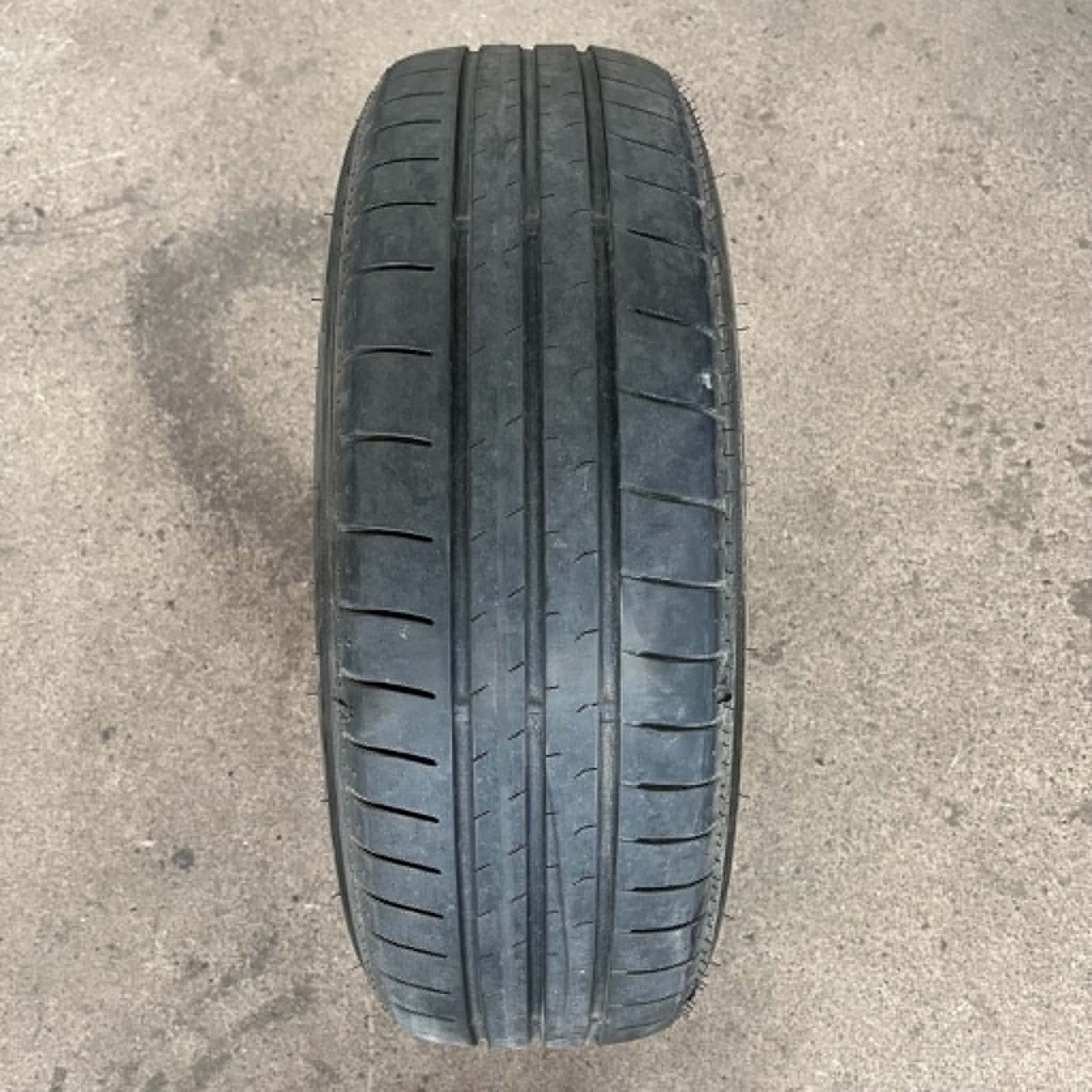 KÄYTETTY 185/60r15 Falken Sincera SN110 (1 kpl)