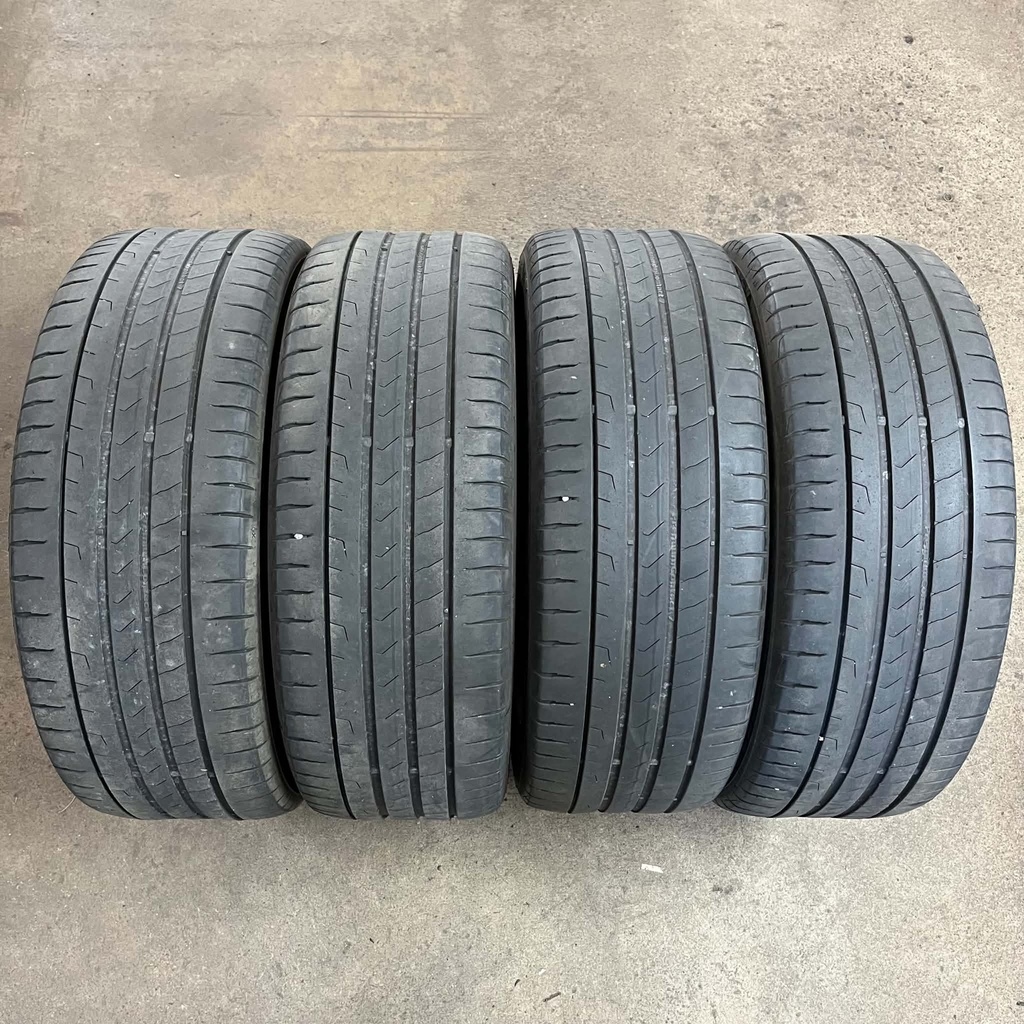KÄYTETTY 225/55r18 Continental PremiumContact 7
