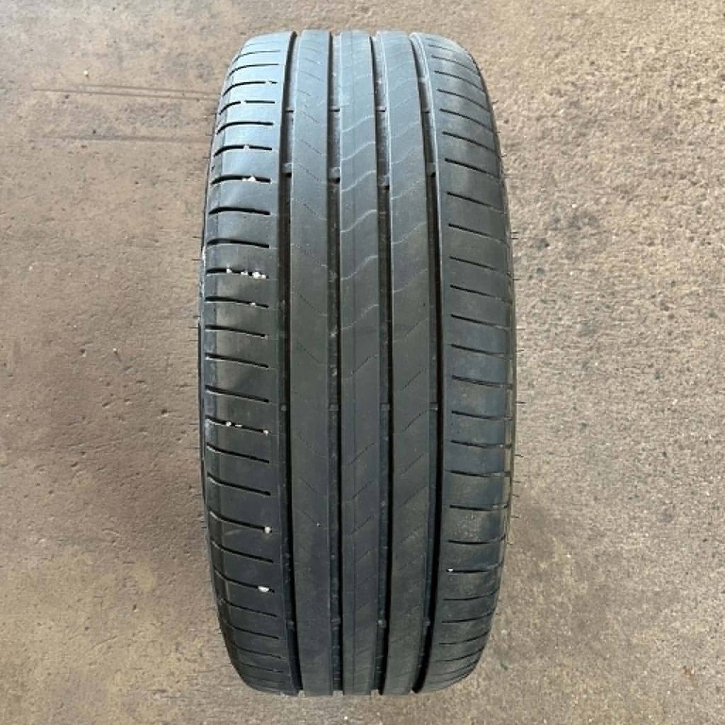 KÄYTETTY 225/45r19 Bridgestone Turanza 6 Enliten (1 kpl)