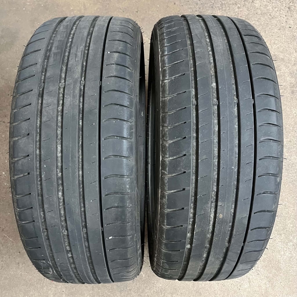 KÄYTETTY 225/50r18 Triangle EffexSport TH202 (2 kpl)