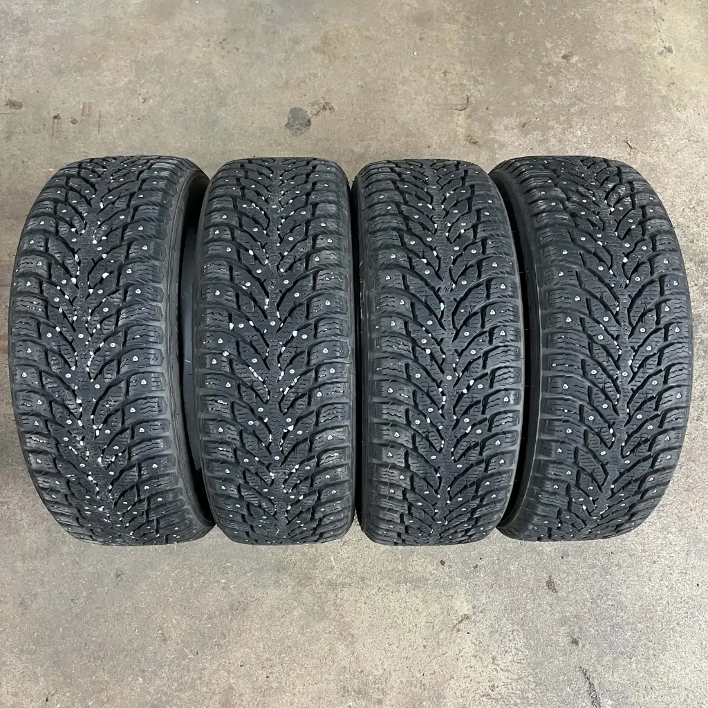 KÄYTETTY 205/55R16 Nokian Tyres Hakkapeliitta 9