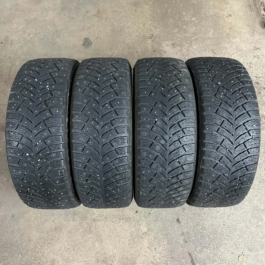 KÄYTETTY 205/55R16 Michelin X-Ice North 4