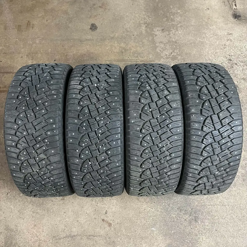 KÄYTETTY 235/45R18 Continental IceContact 2