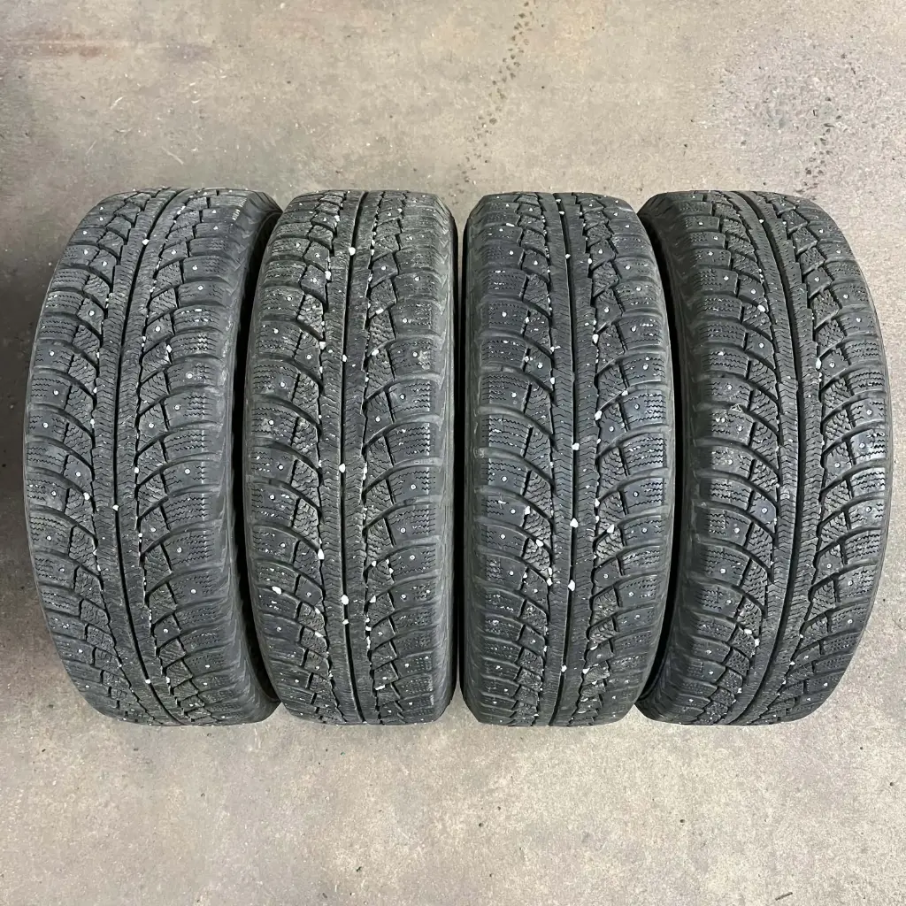 KÄYTETTY 185/65R15 Matador Sibir Ice 2