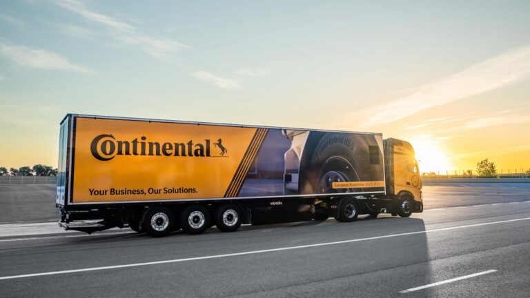 Continental ShowTruck