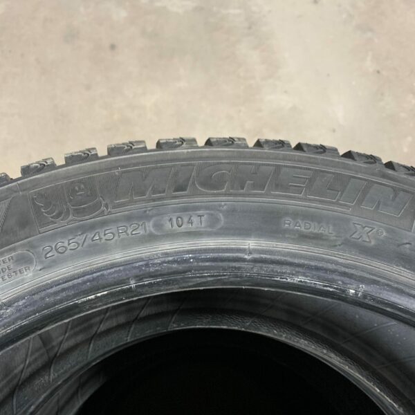 21" - 265/45r21 Michelin Latitude X-Ice North 2 - Image 6