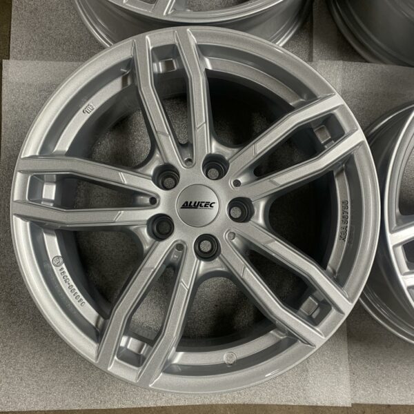 BMW 5-series (G30) 5x112 7.5x17" - Image 8