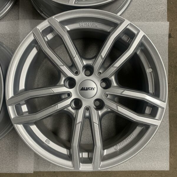 BMW 5-series (G30) 5x112 7.5x17" - Image 9