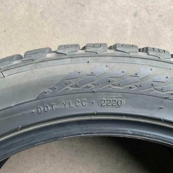 18" - 245/45r18 Nokian Tyres Hakkapeliitta 9 (2 kpl) - Image 4