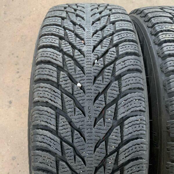 17" - 215/60r17 Nokian Tyres Hakkapeliitta R3 SUV - Image 2