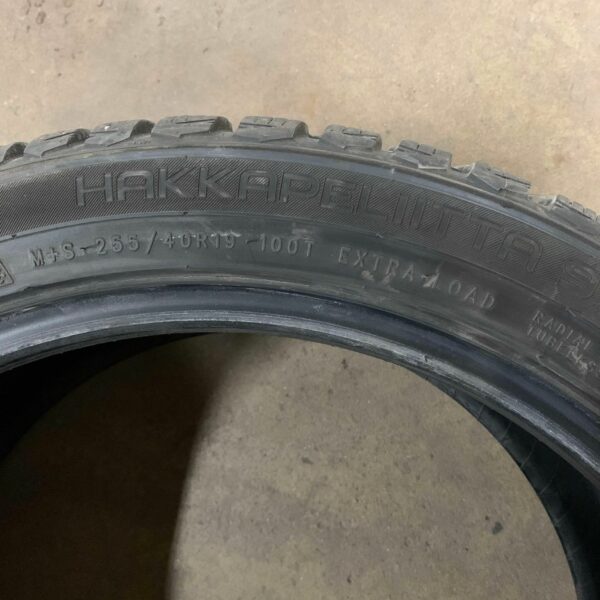 19" - 255/40r19 Nokian Tyres Hakkapeliitta 9 - Image 10