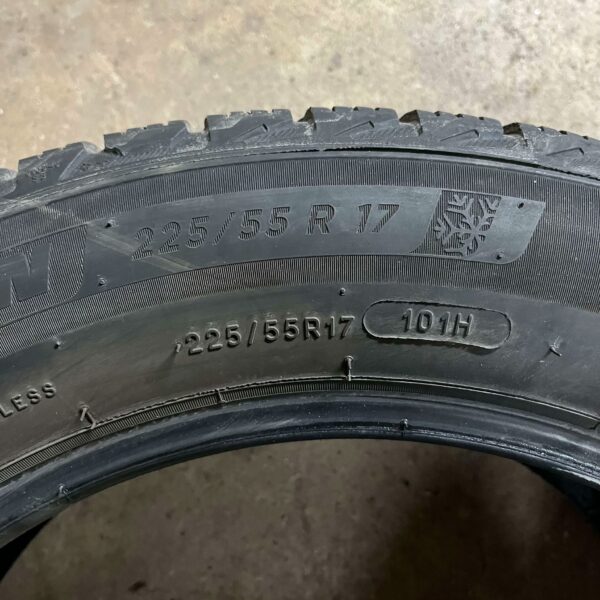 17" - 225/55r17 Michelin X-Ice Snow - Image 10